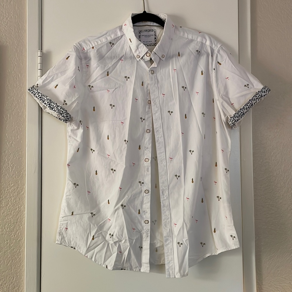 Denim & Flower Button up, Size Large